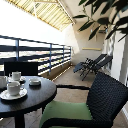 Beach Dagama Сплит